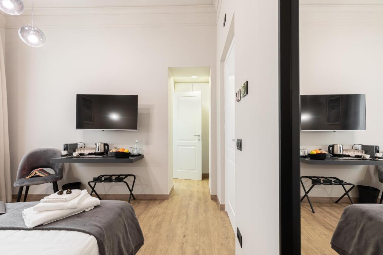 Foresteria Di Piazza Cavour - Luxury Suites & Guest House Рим Екстер'єр фото